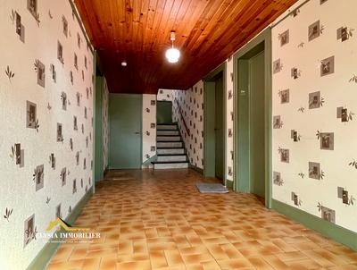 Maison - 95 m² - 6 pièces