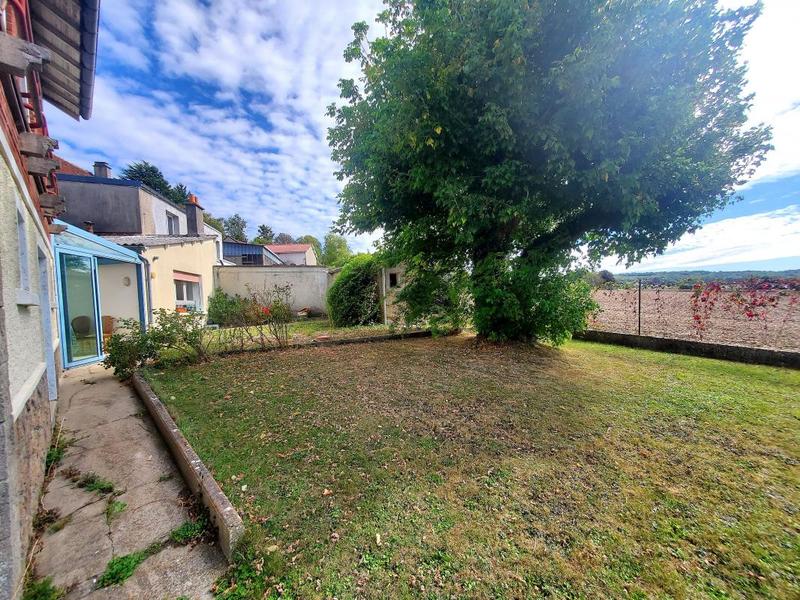 Maison de village - 85 m² - 4 pièces