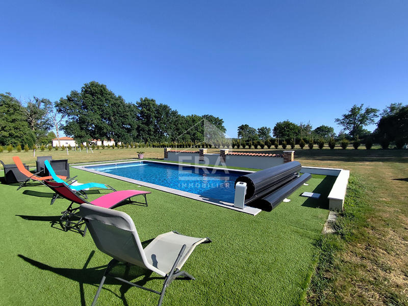 Maison - 137 m² - 6 pièces