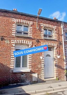 Maison de ville - 100 m² - 5 pièces