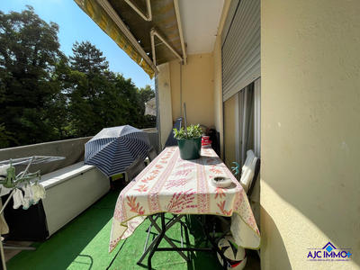 Appartement - 68 m² - 3 pièces