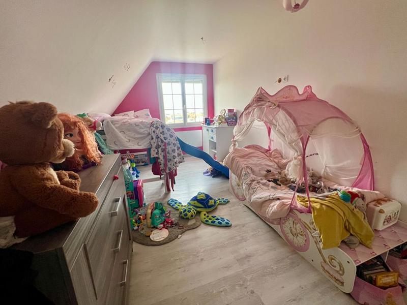 Maison - 111 m² - 5 pièces