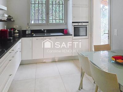 Maison - 160 m² - 7 pièces