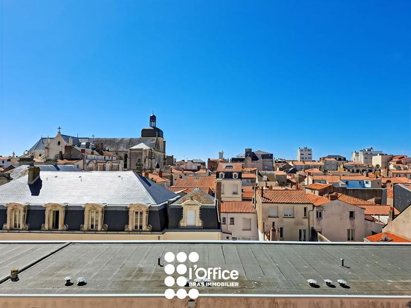 Appartement - 105 m² - 5 pièces