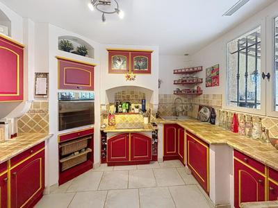 Maison - 122 m² - 4 pièces