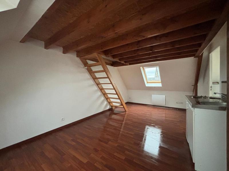 Studio - 14 m² - 1 pièce