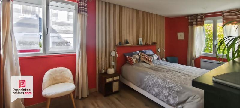 Maison - 145 m² - 7 pièces