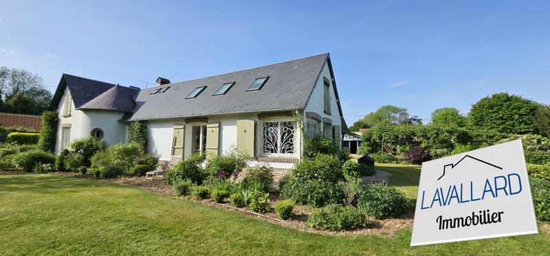 Maison - 285 m² - 11 pièces