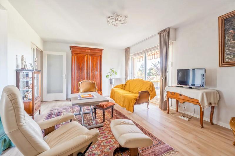 Appartement - 134 m² - 5 pièces