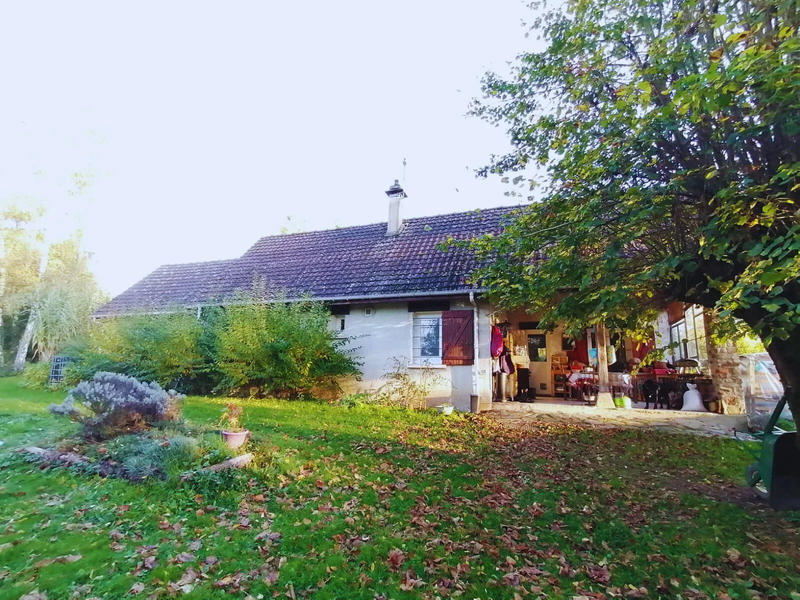 Maison traditionnelle - 112 m² - 6 pièces