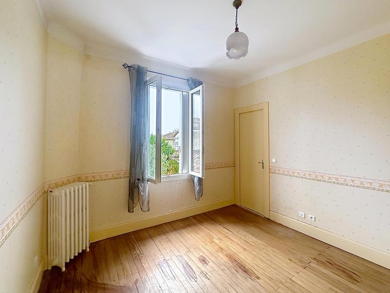 Maison de ville - 136 m² - 6 pièces