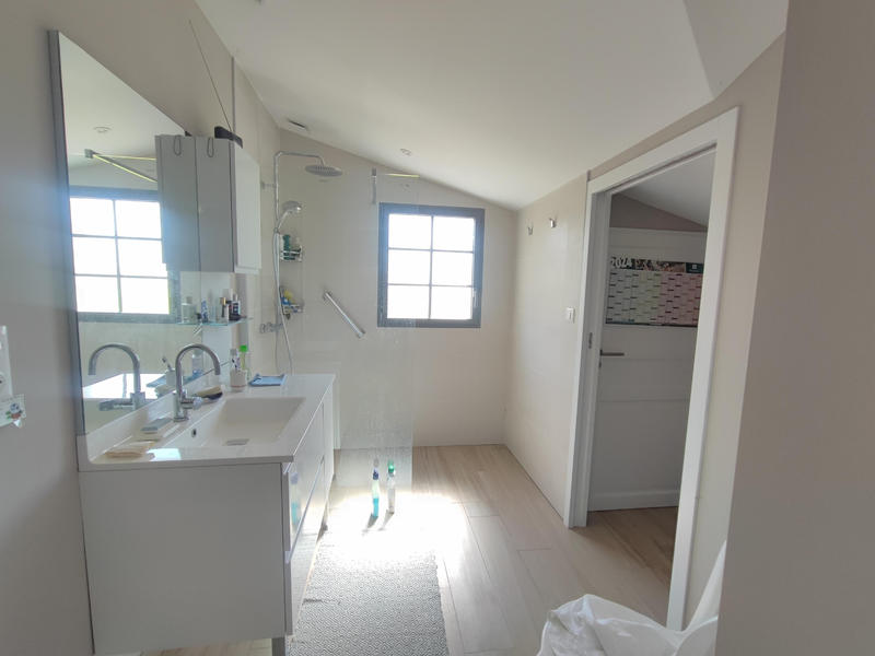 Maison - 88 m² - 3 pièces