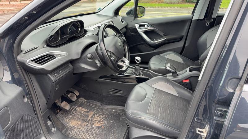 Peugeot 2008 1.6 BlueHDi 120 Allure