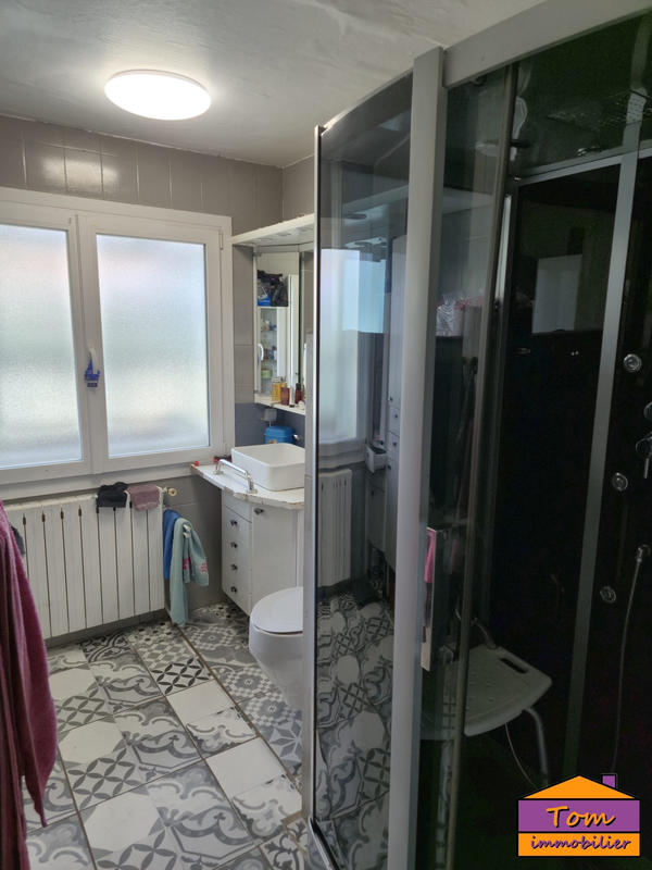 Maison traditionnelle - 98 m² - 4 pièces