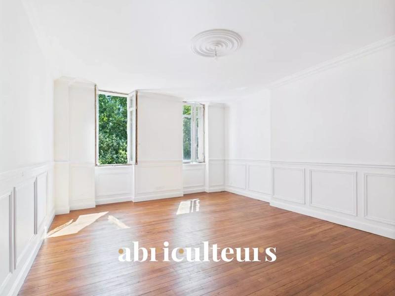 Appartement - 83 m² - 4 pièces