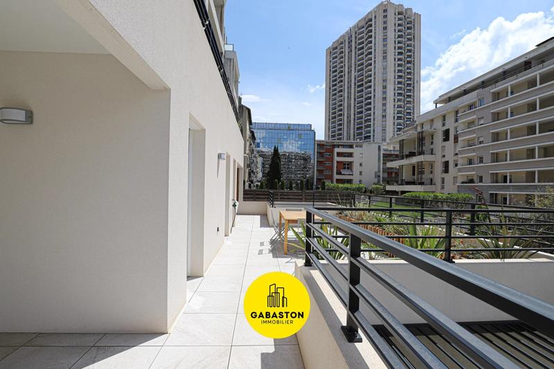 Appartement - 132 m² - 4 pièces