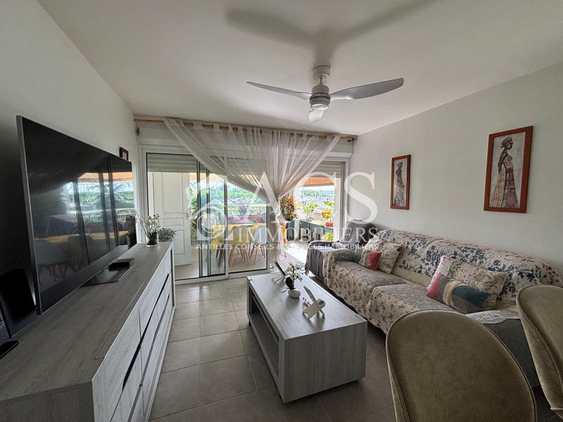 Appartement - 60 m² - 3 pièces