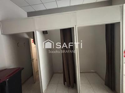 Local commercial - 140 m² - 3 pièces