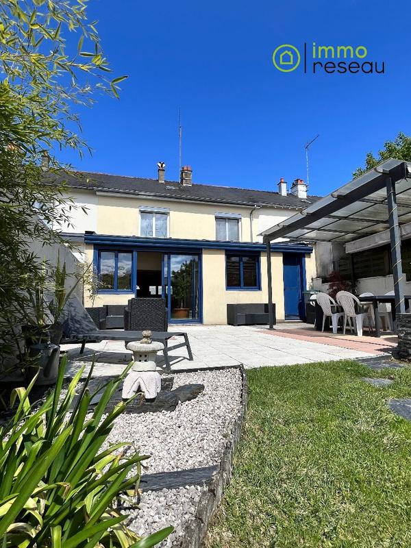 Maison - 99 m² - 6 pièces