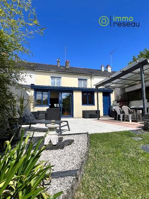 Maison - 99 m² - 6 pièces