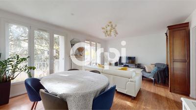 Appartement - 92 m² - 4 pièces