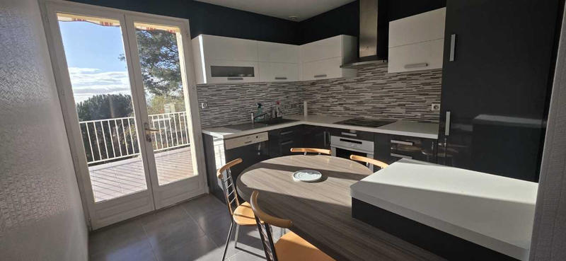 Maison - 149 m² - 6 pièces