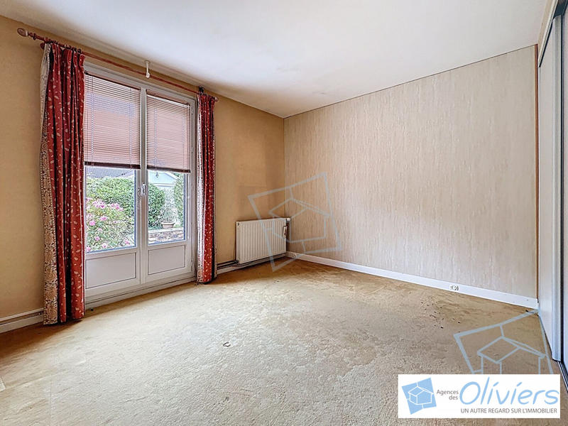 Maison - 181 m² - 8 pièces