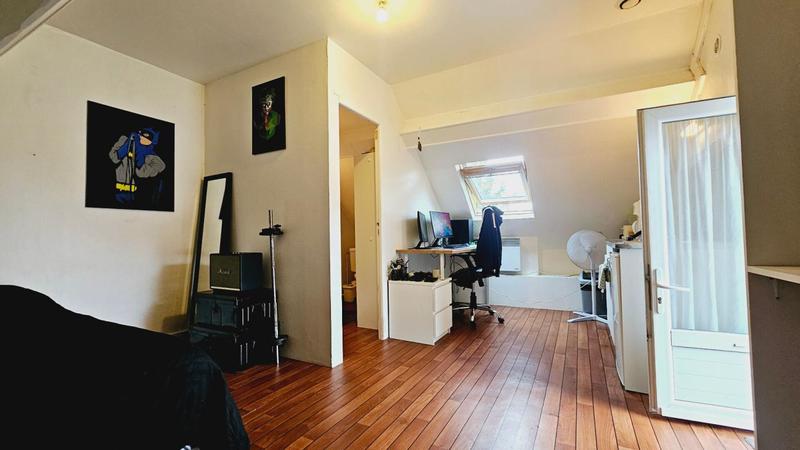 Maison - 206 m² - 8 pièces