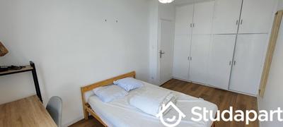 Chambre - 9 m² - 1 pièce