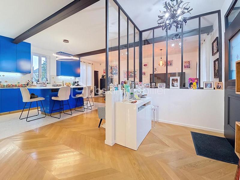 Maison d'architecte - 229 m² - 7 pièces