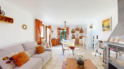 Maison - 123 m² - 5 pièces