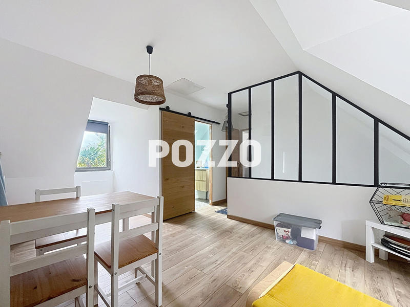 Maison - 166 m² - 6 pièces
