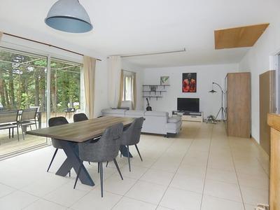 Villa - 100 m² - 4 pièces