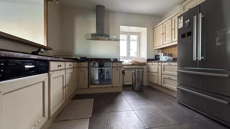 Appartement - 125 m² - 4 pièces