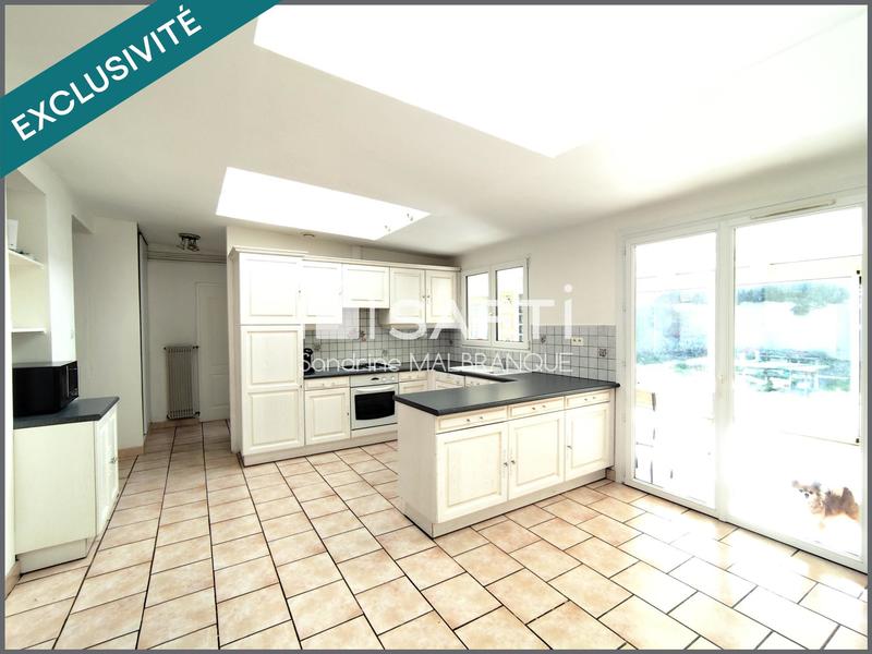 Maison - 112 m² - 6 pièces