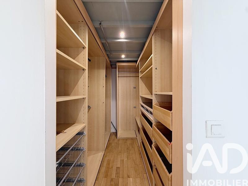 Loft - 139 m² - 5 pièces