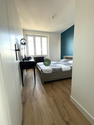 Appartement - 84 m² - 5 pièces