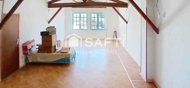 Maison - 260 m² - 7 pièces