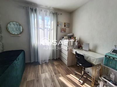 Maison - 86 m² - 5 pièces