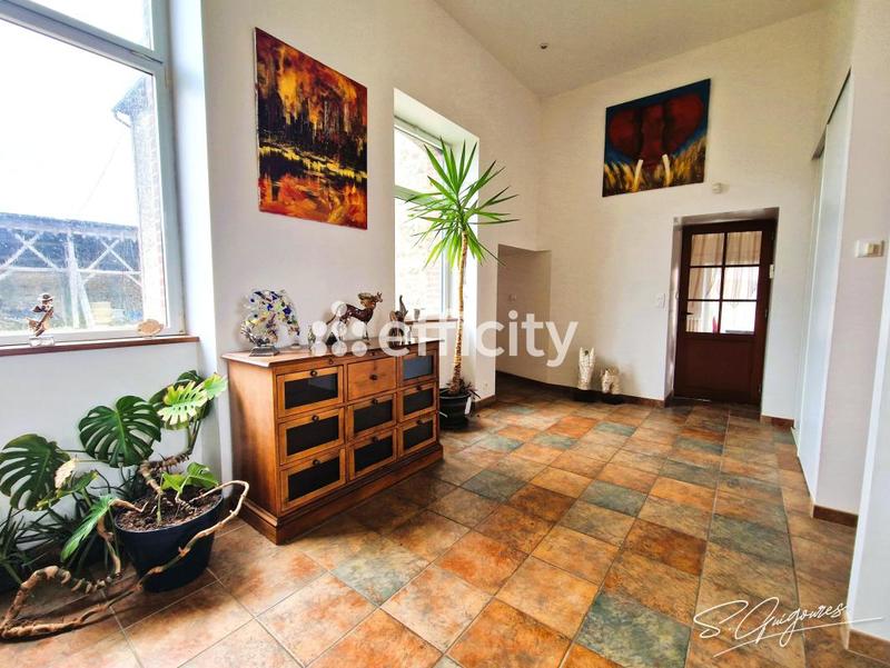 Maison de campagne - 273 m² - 7 pièces