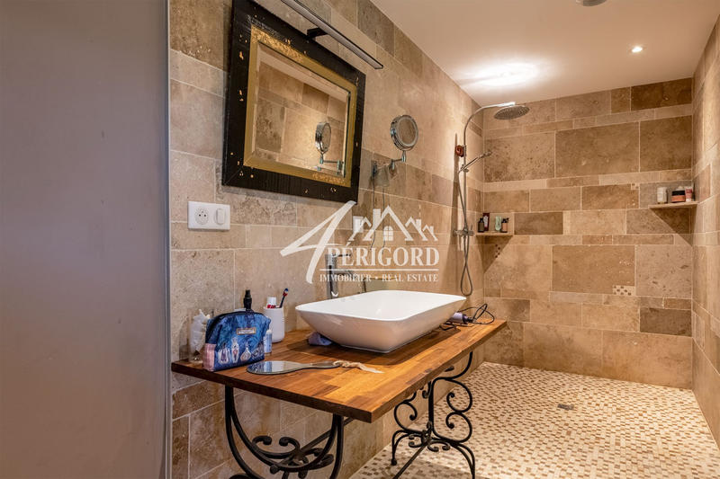 Maison contemporaine - 160 m² - 6 pièces