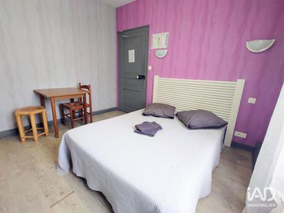 Local commercial - 403 m²