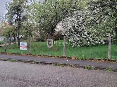 Terrain constructible - 707 m²