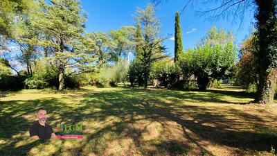 Maison - 237 m² - 7 pièces