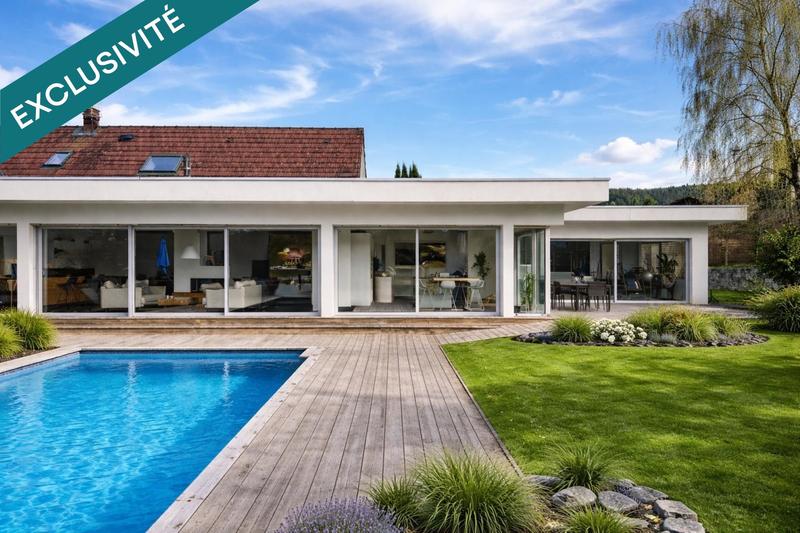 Maison - 312 m² - 12 pièces