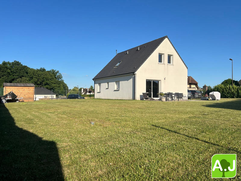 Maison contemporaine - 105 m² - 6 pièces