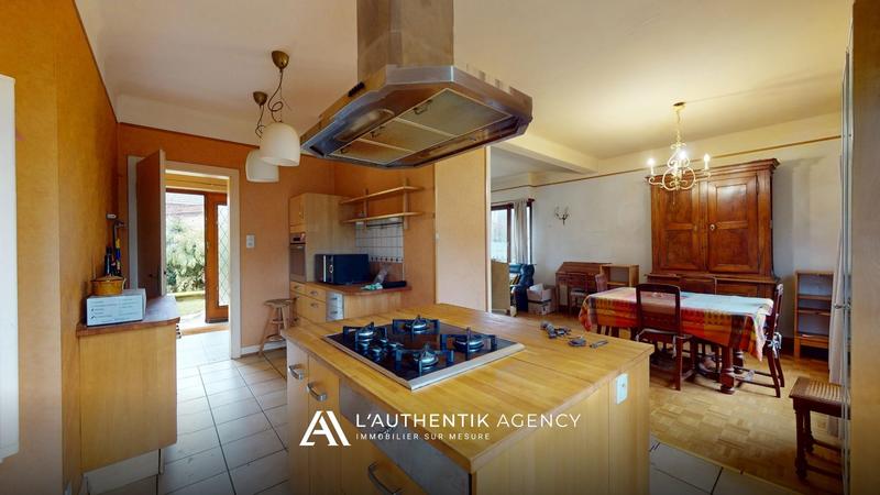 Maison ancienne - 171 m² - 7 pièces