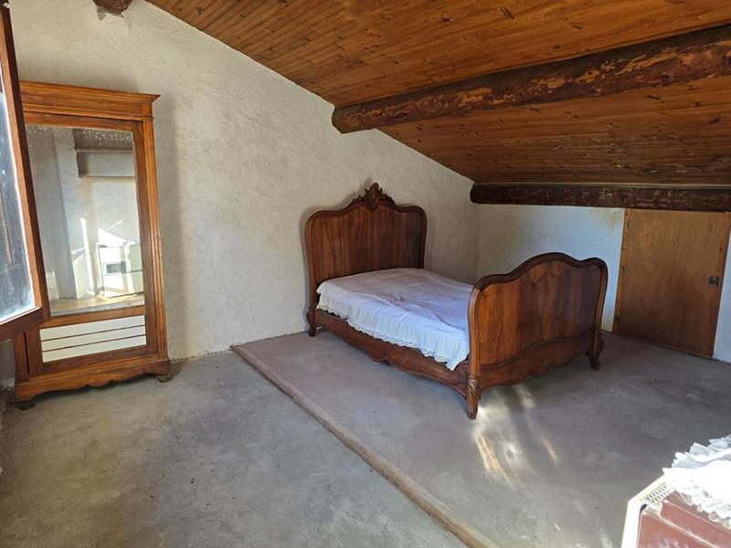 Maison - 200 m² - 8 pièces