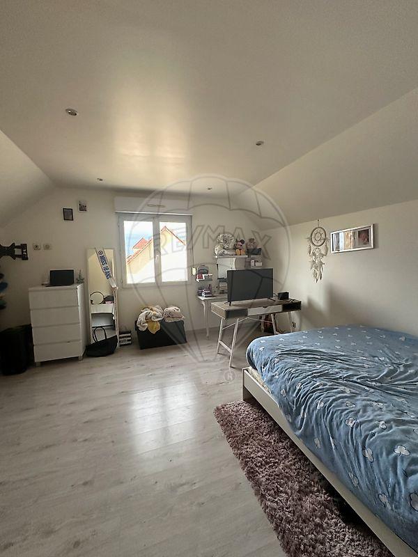 Pavillon - 157 m² - 6 pièces