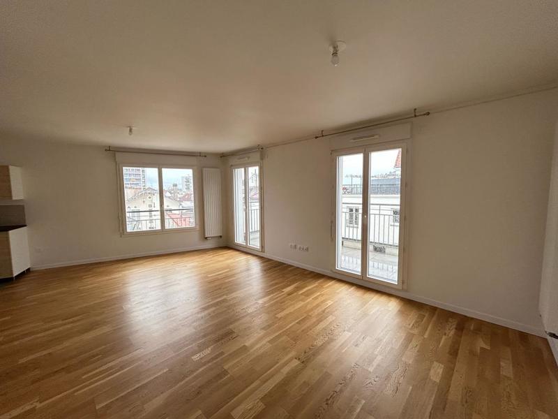 Appartement - 74 m² - 2 pièces